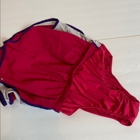 Nike Small Women’s Athletic Shorts Size Small - Picture 4 of 9